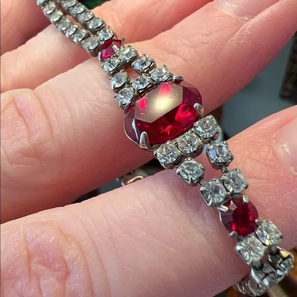 VTG Art Deco Style LIND Silver Plated Ruby Red Clear Rhinestone Tennis Bracelet - Picture 6 of 11
